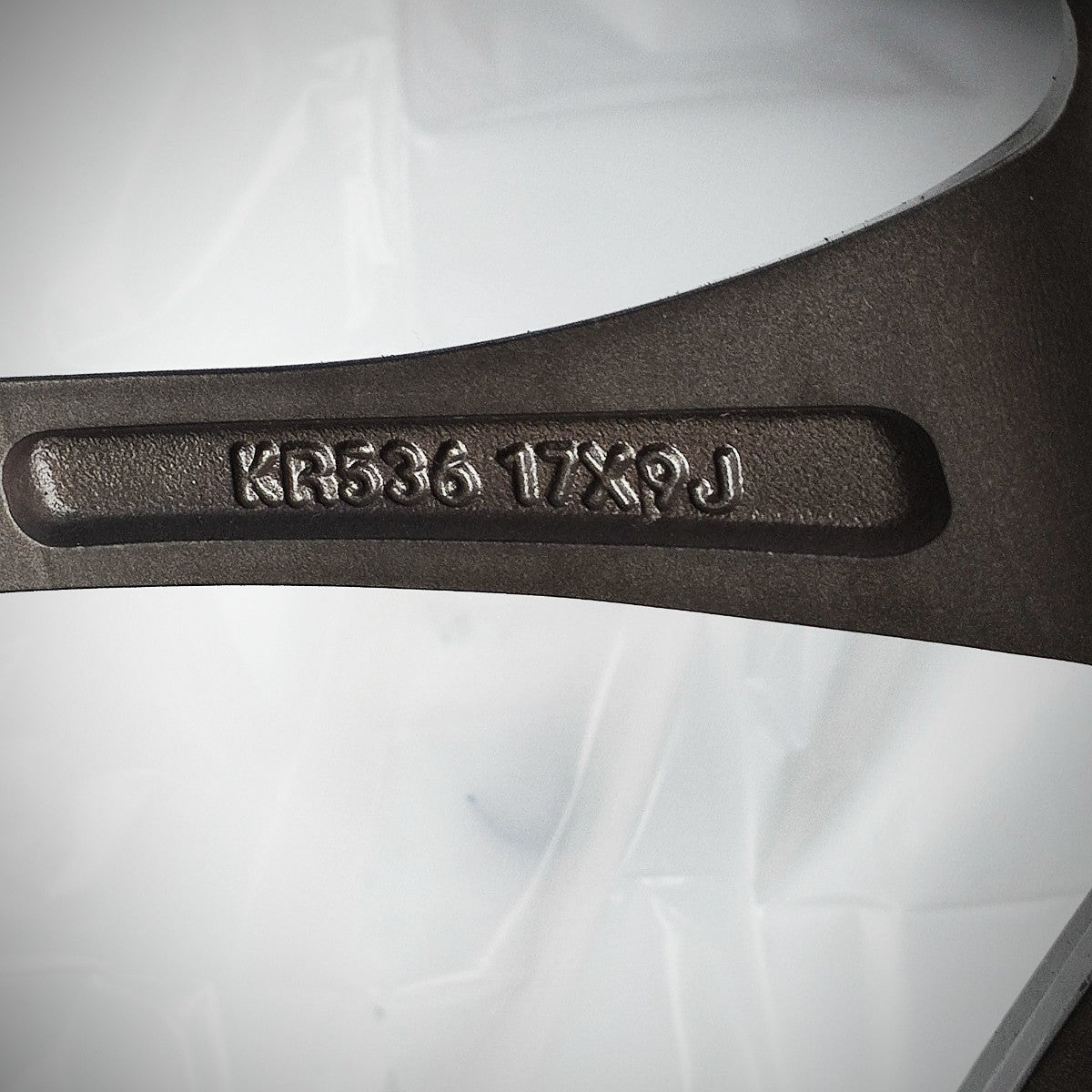 KYOWA KR536 17 Inch 9J +20 5H PCD114 [x1107331063]