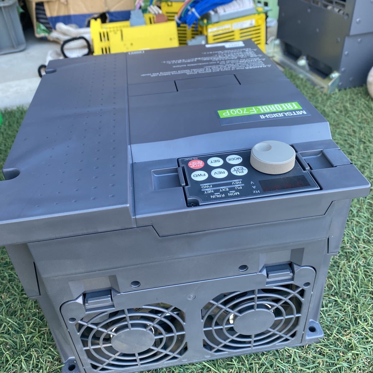 Mitsubishi Electric FR-F720P-11K Inverter FREQROL-F700 Series [r1111437746]