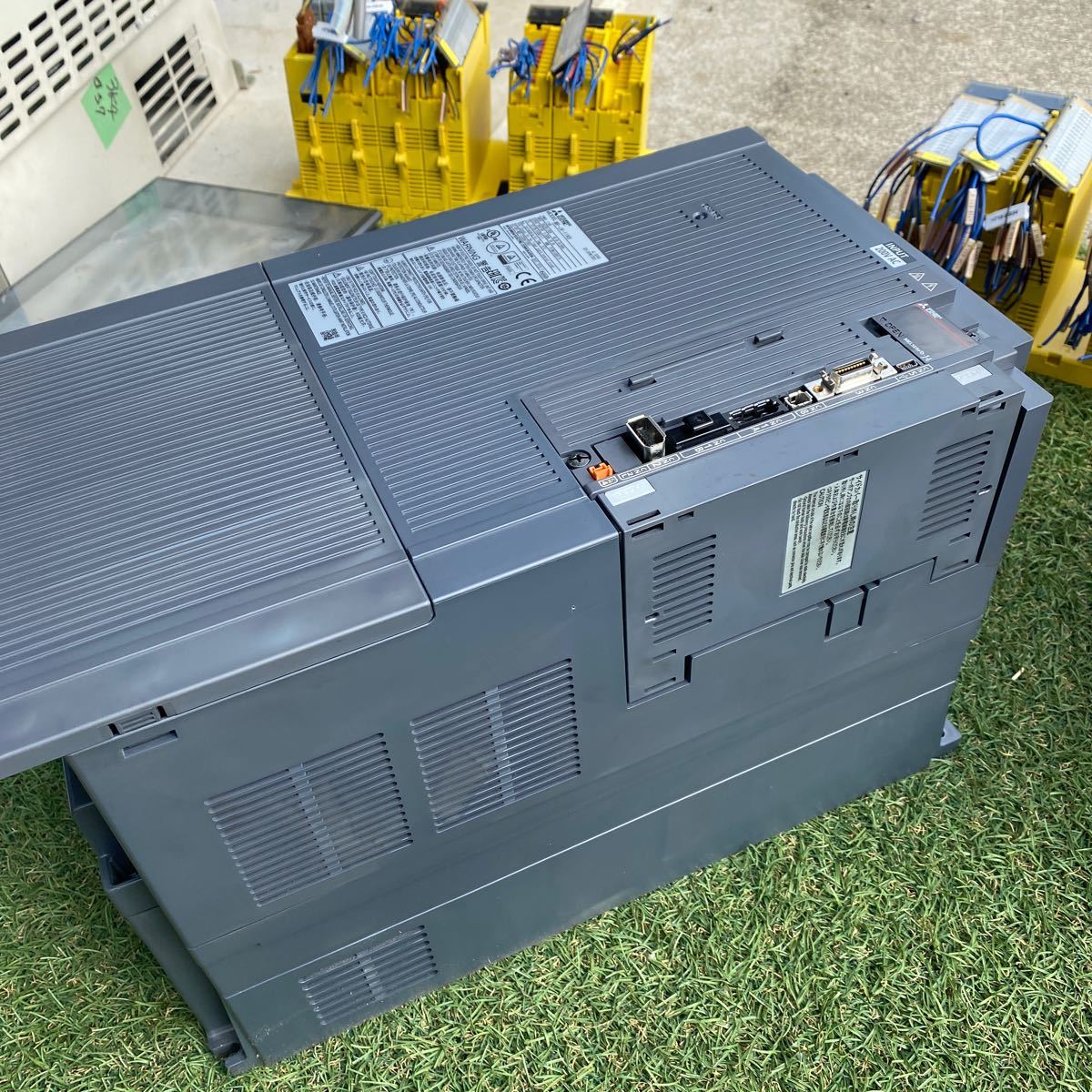 Mitsubishi Electric MR-J4-11KB MELSERVO-J4 AC Servo Amplifier [b1113179350]