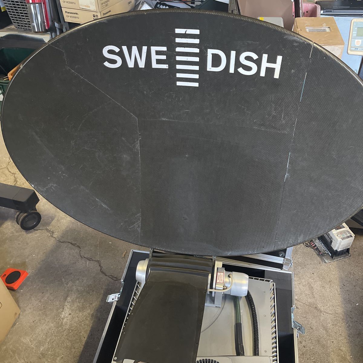 SWE-DISH IPT-E Suitcase Satellite Uplink Terminal [c1127451379]