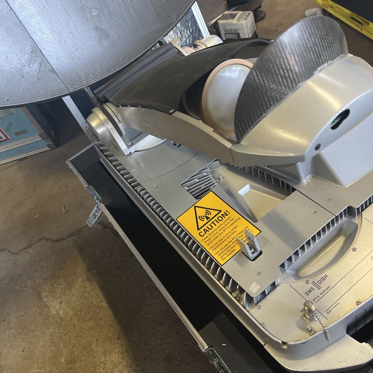 SWE-DISH IPT-E Suitcase Satellite Uplink Terminal [c1127451379]