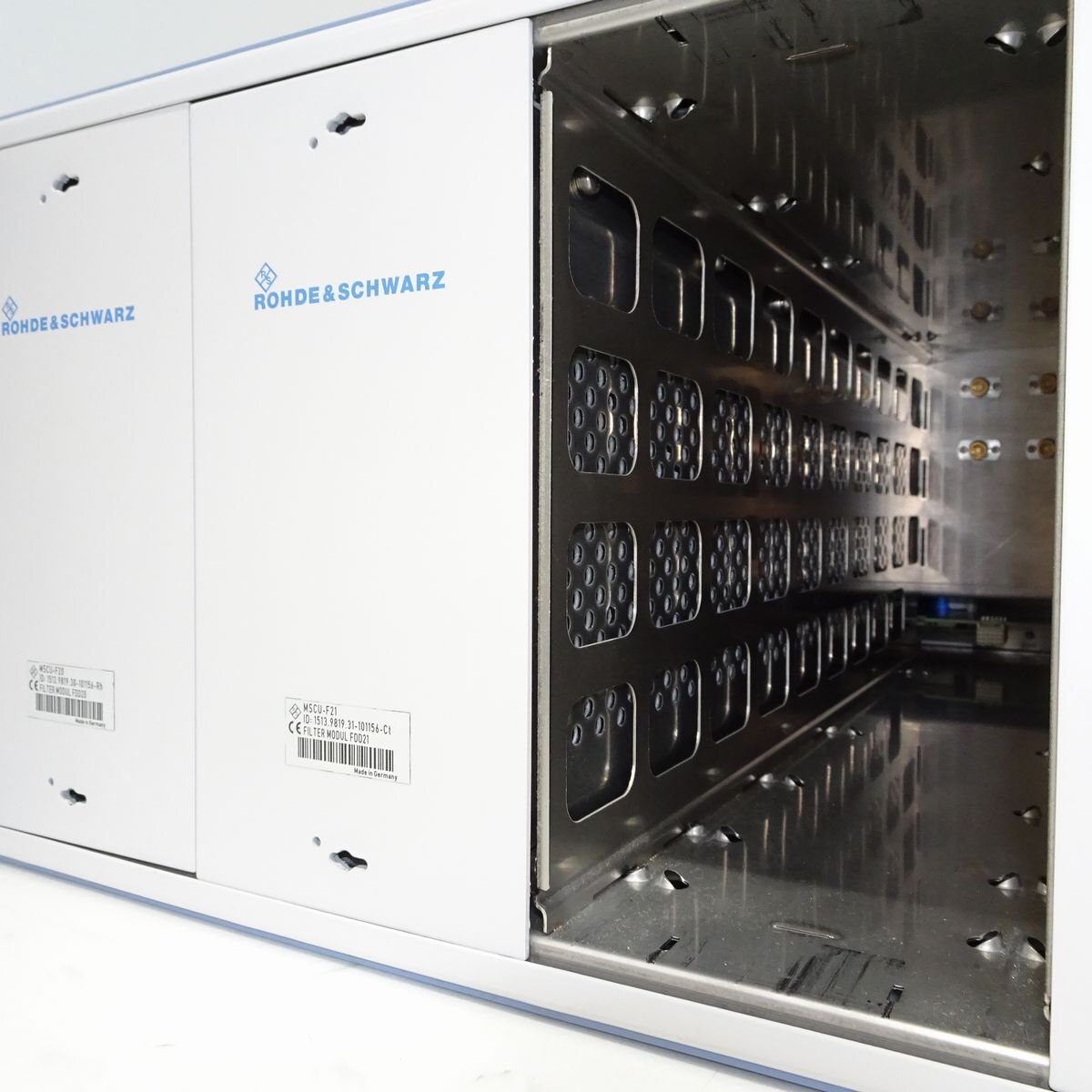 Rohde & Schwarz MSCU 1513.8506.02 Module Frame with MSCU-F21 and MSCU-F20 (as-is) [d1150376983]