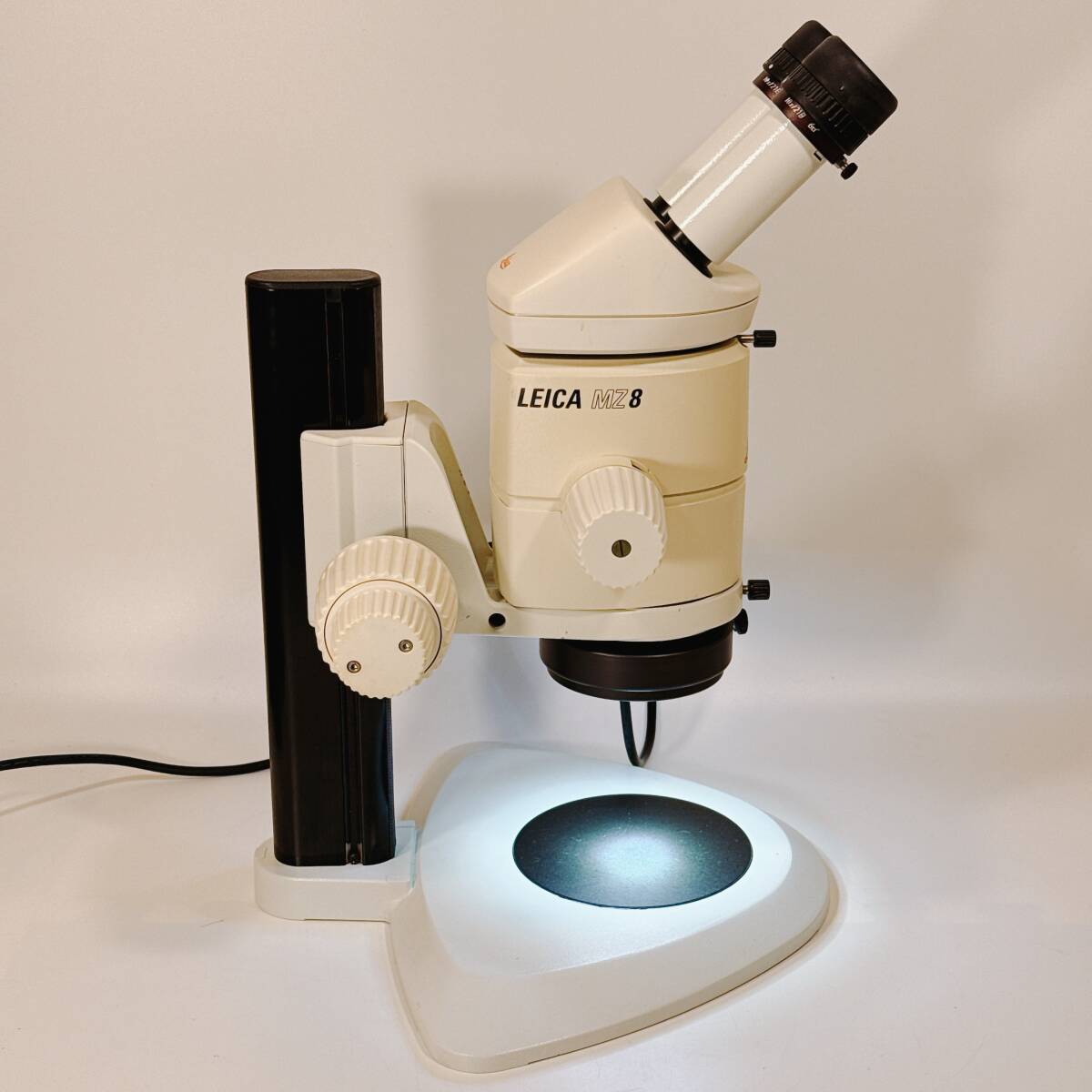 Leica MZ8 Stereo Microscope with LED Lighting [o1155699845]