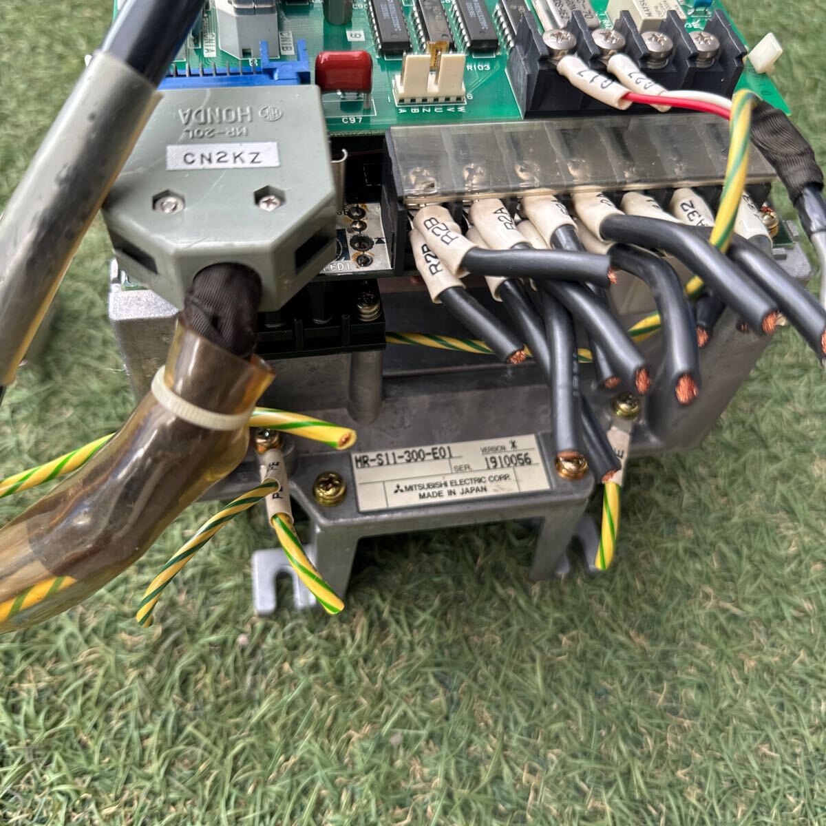 Mitsubishi Electric MR-S11-300-E01 Servo Drive [g1157144728]