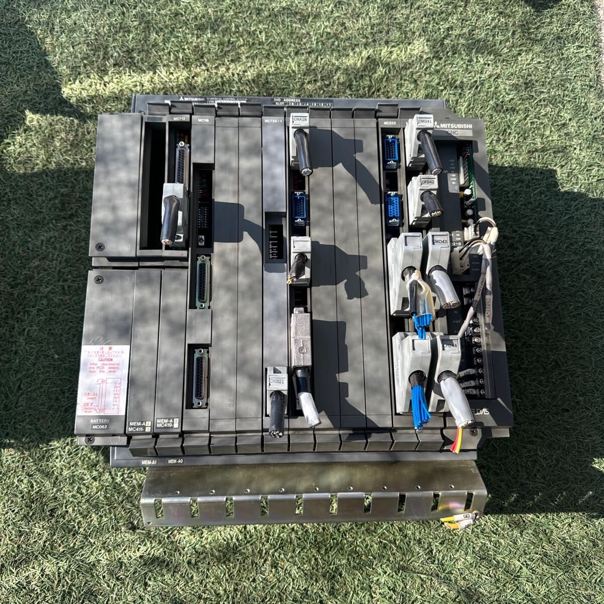 Mitsubishi Electric FCA335L3N-1 CNC Sequencer with MC323 MC712 MC116 MC724-1 MC616 [q1160941876]