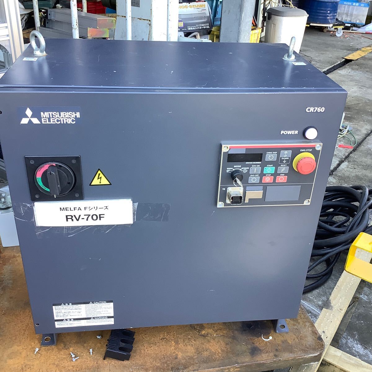 Mitsubishi Electric RV-70F-D Industrial Robot with CR760 Controller (as-is) [c1163713310]