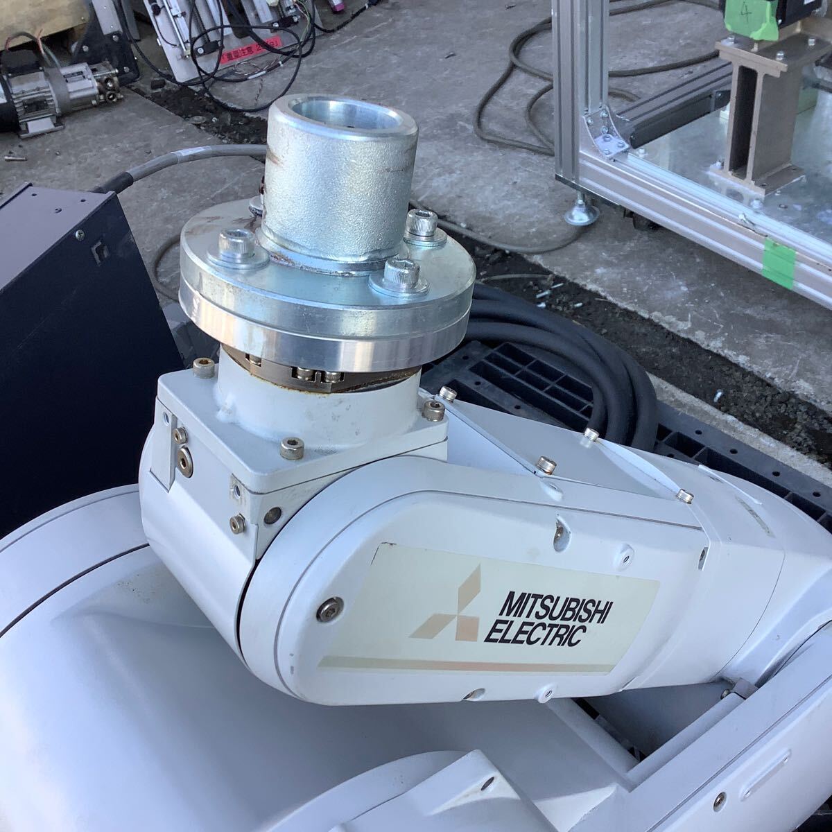 Mitsubishi Electric CR800-07VR Controller RV-7FR-R Industrial Robot (as-is) [d1163941837]