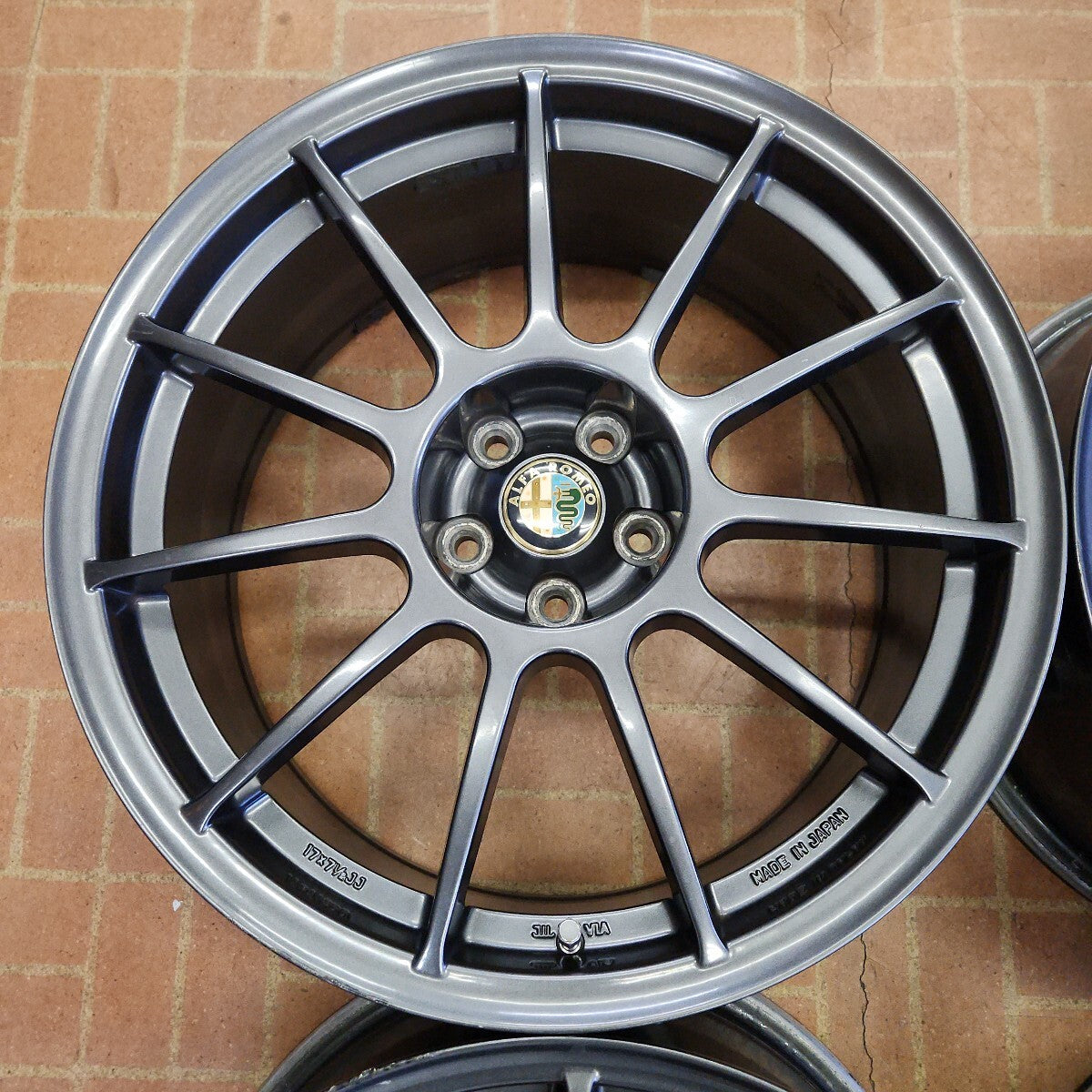 ALFA ROMEO ASO JAPAN 17 Inch 7.5J+25 5H-98 Wheel [b1167054907]