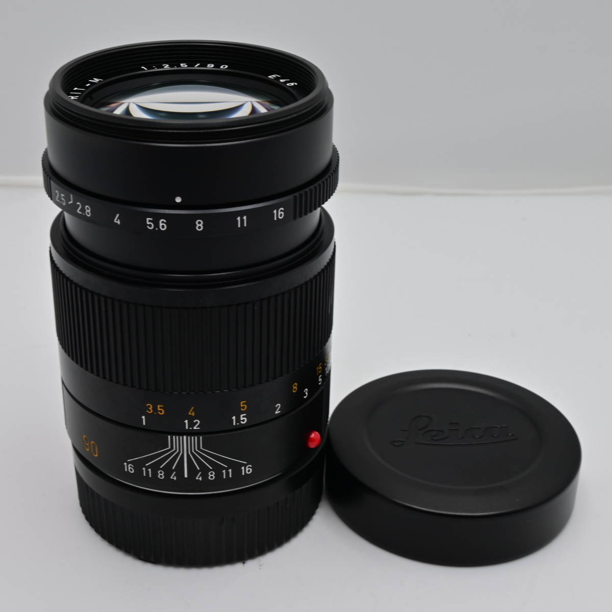 Leica Summarit M f2.5/90mm Lens [q1169517936]