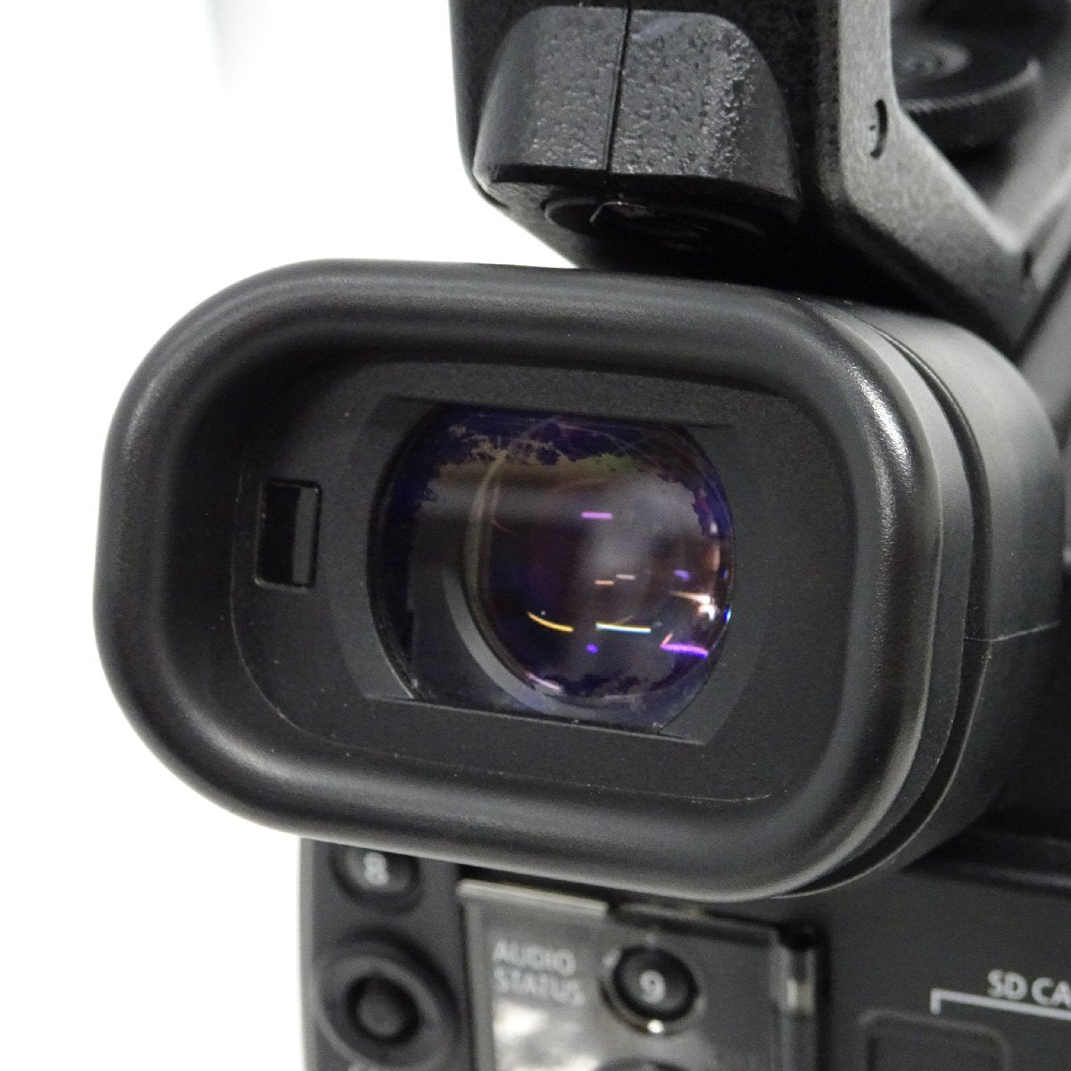 Canon EOS C200 Digital Cinema Camera Body EF Mount 105 Hours [k1169750470]