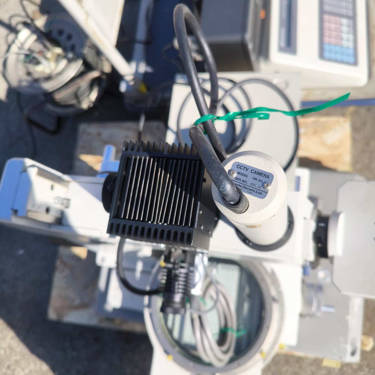 Topcon TUM-170EH Toolmakers Microscope with MU-1 Monitor Unit and HR-44 CCTV Unit (untested) [h1173388249]