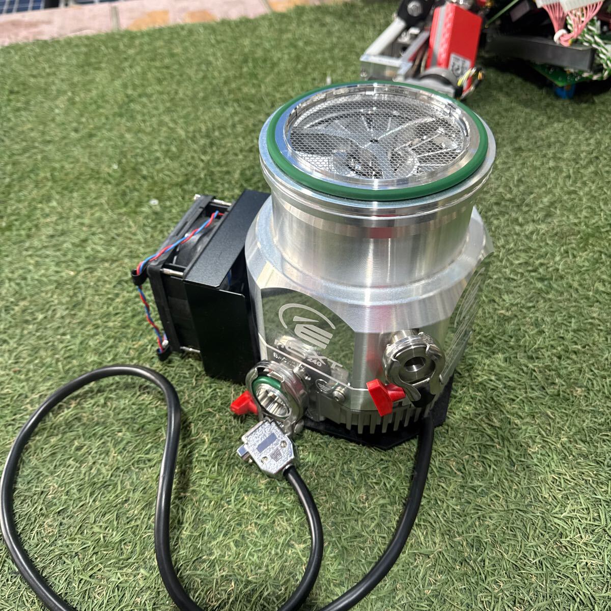 Edwards nEXT240D Turbo Molecular Pump 160W ISO-100 B812-00-100 [r1173992814]