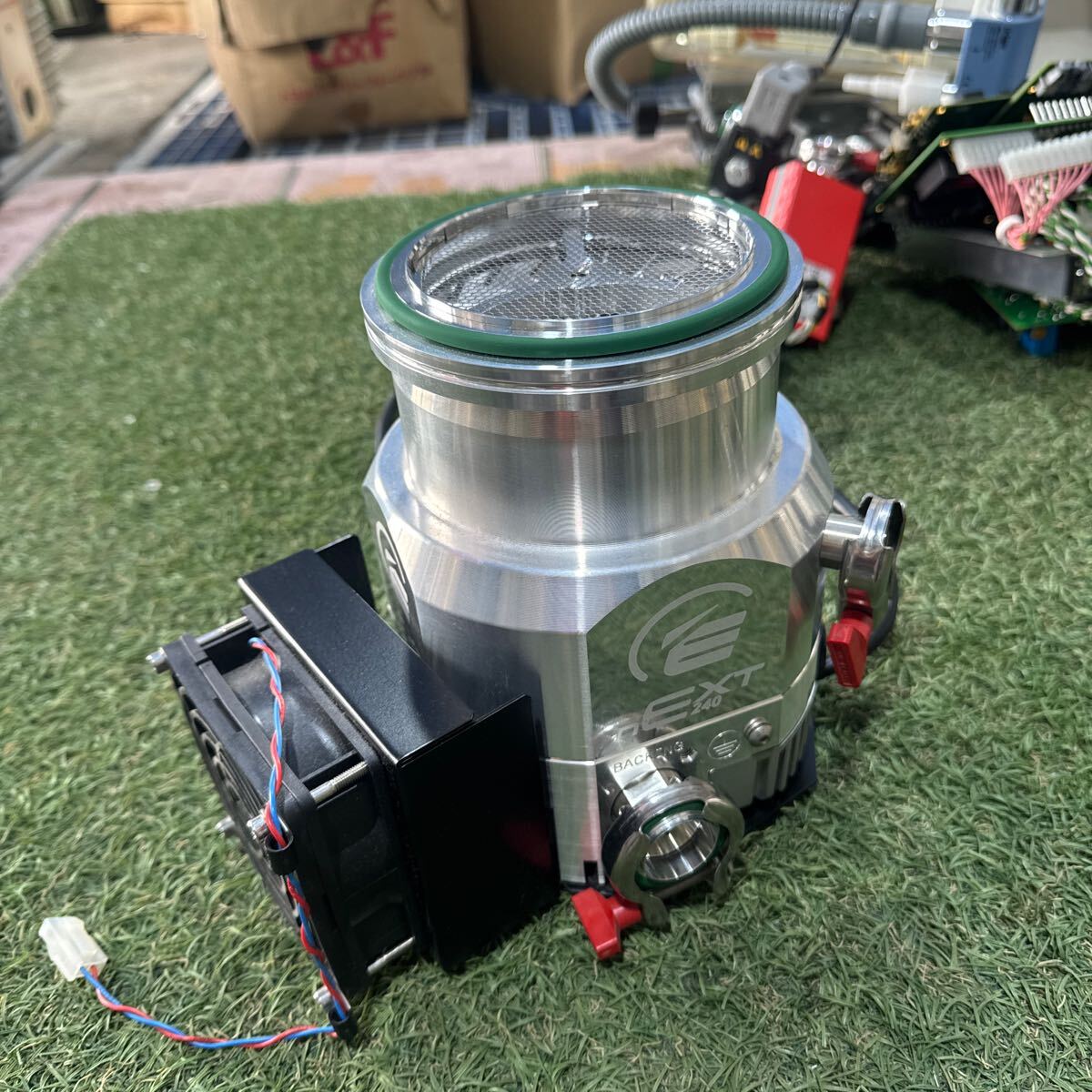 Edwards nEXT240D Turbo Molecular Pump 160W ISO-100 B812-00-100 [r1173992814]