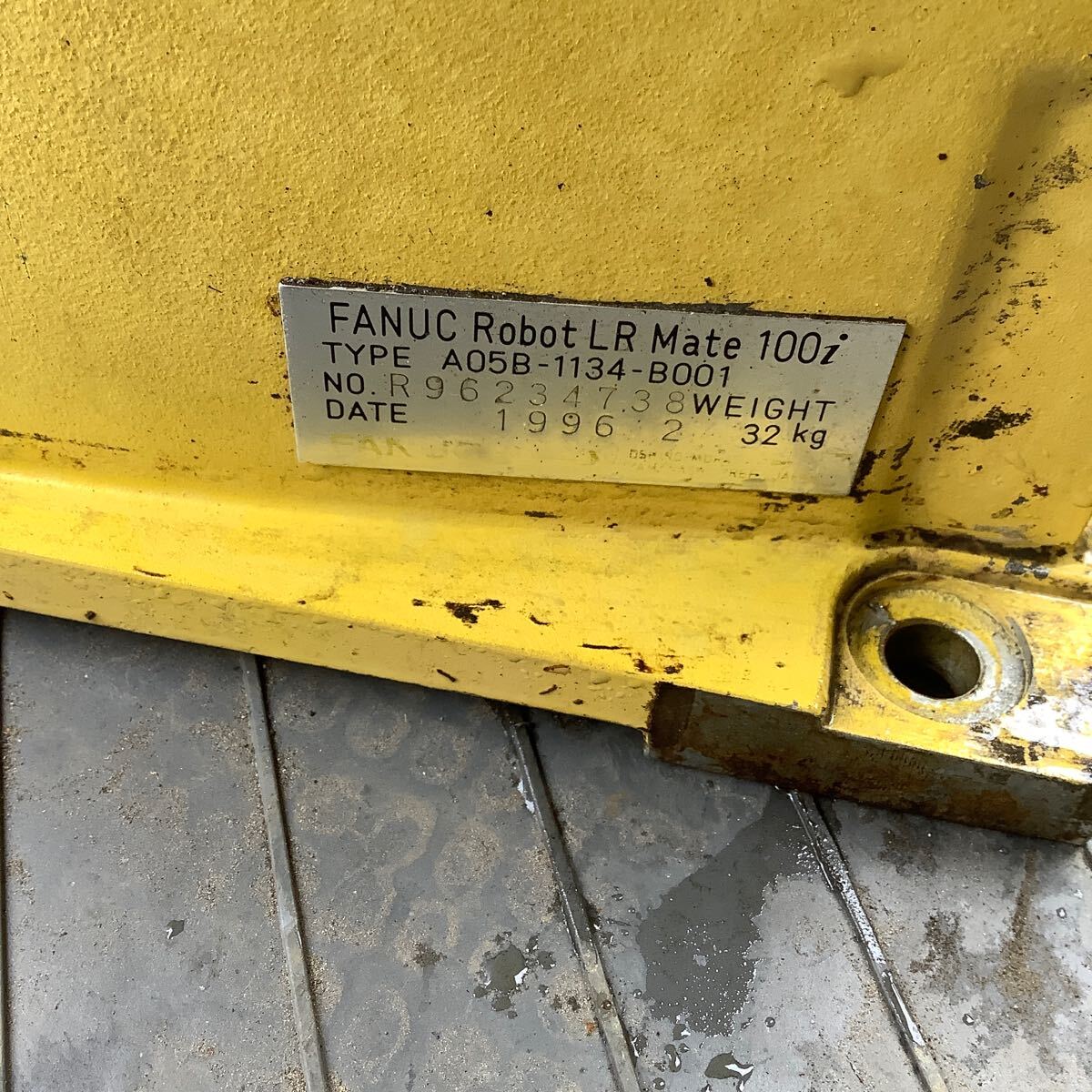 FANUC LR Mate 100i Robot 32kg Controller Not Included (as-is) [k1175544221]