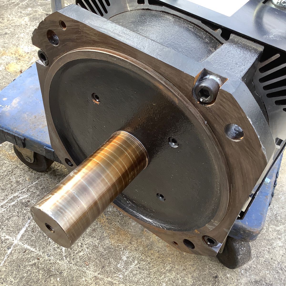 Mitsubishi Electric SJ-DG15/120-02T AC Spindle Motor (as-is) [x1179129549]