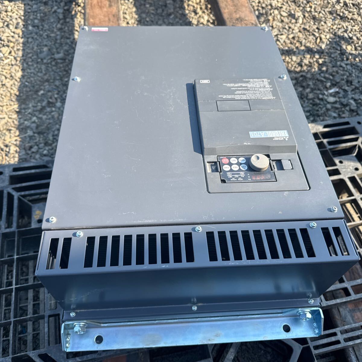 Mitsubishi Electric FR-A721-22K-26 FREQROL-A701 [w1180031039]