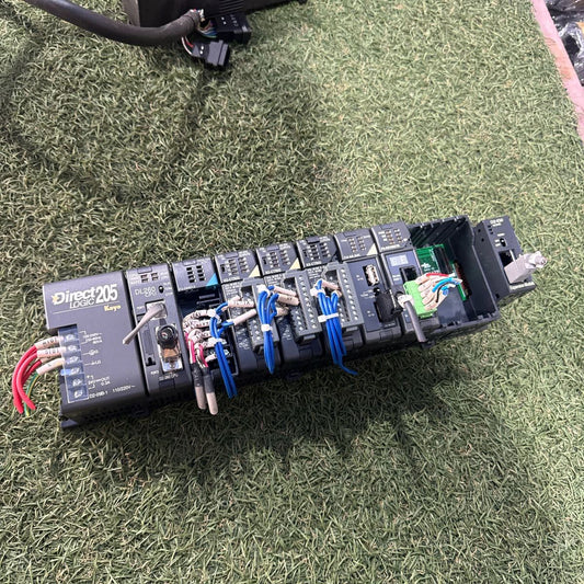 Koyo 5D207 CPU D2-09B-1/DL260 F2-04AD-2 H2-CTRIO D2-MLINK F2-DEVMSTR Module [s1182139178]