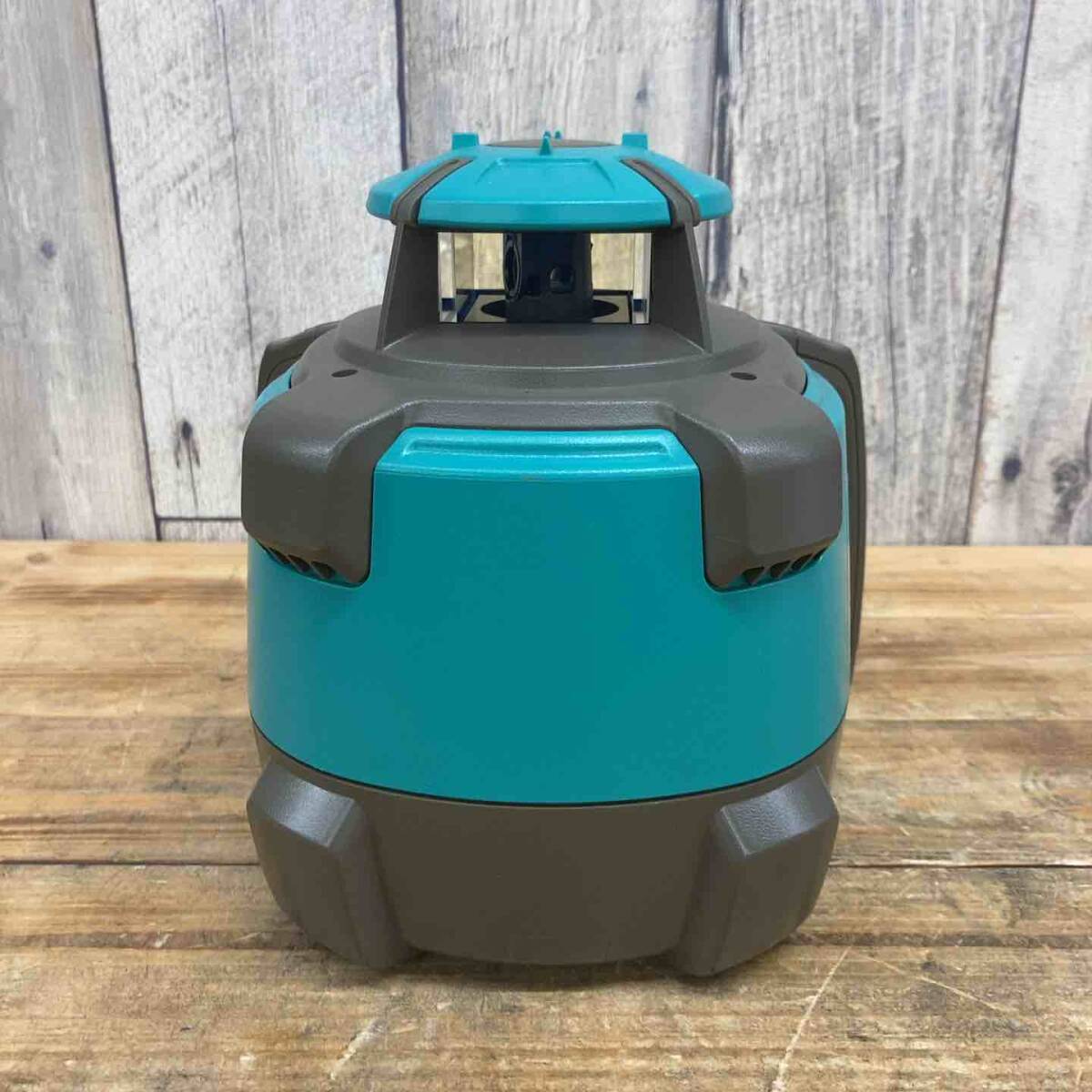 SOKKIA LP610J-DBD Automatic Leveling Level Planer with Lenser LS-100D Holder and Tripod [w1182276367]