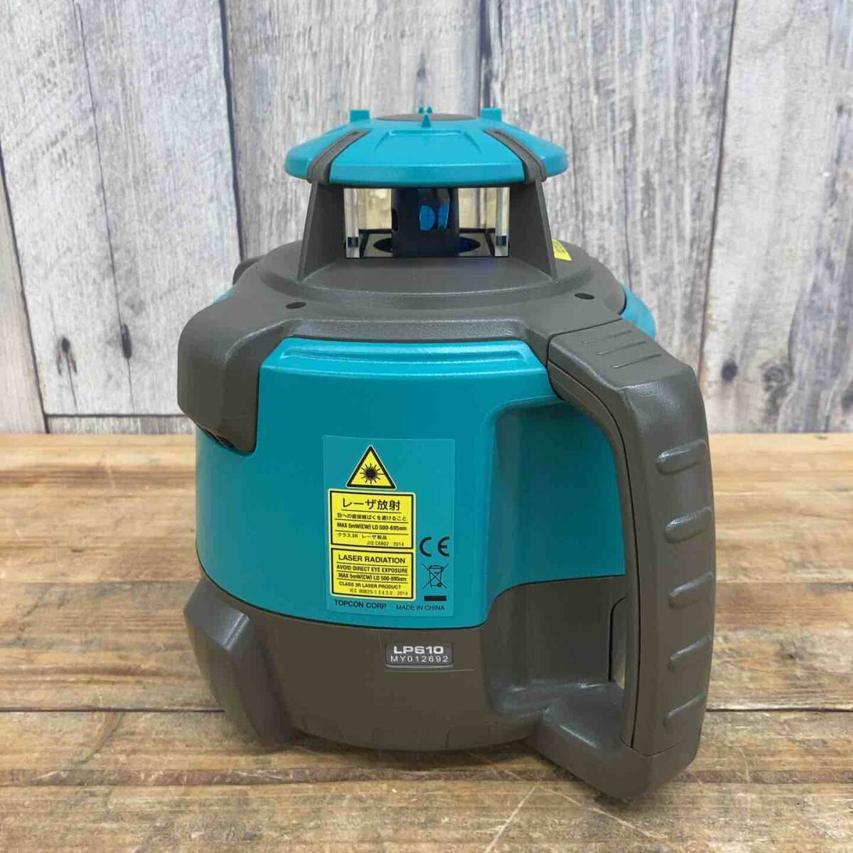 SOKKIA LP610J-DBD Automatic Leveling Level Planer with Lenser LS-100D Holder and Tripod [w1182276367]