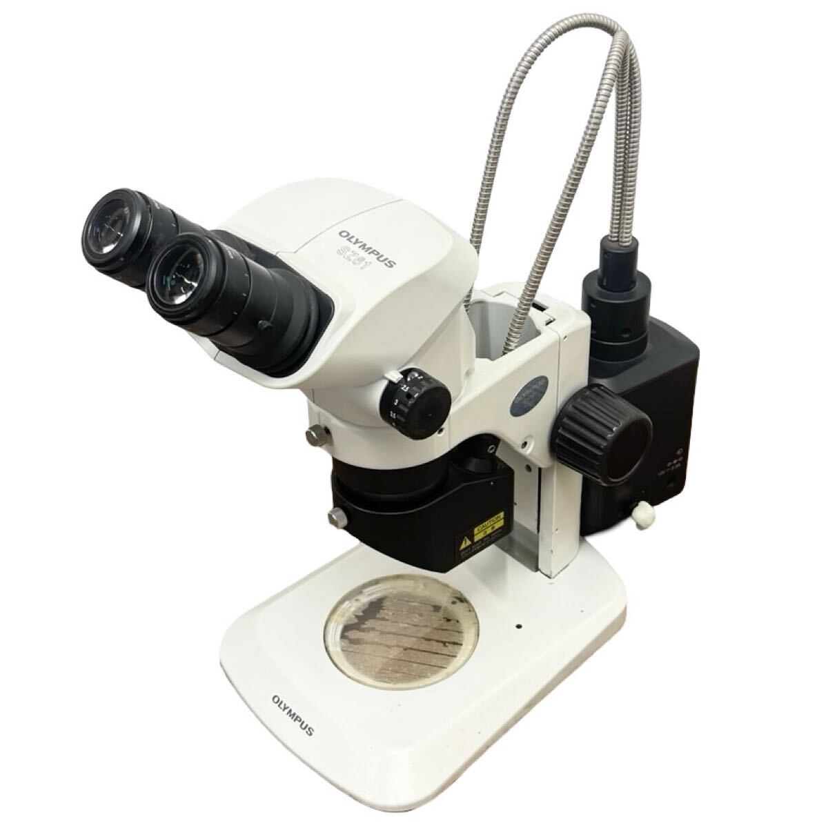 OLYMPUS SZ61 WHSZ10X-H/22 Stereo Microscope with SZ2-ILLC SZ2-LGDF SZ2-LGB SZ2-ST [f1183893474]