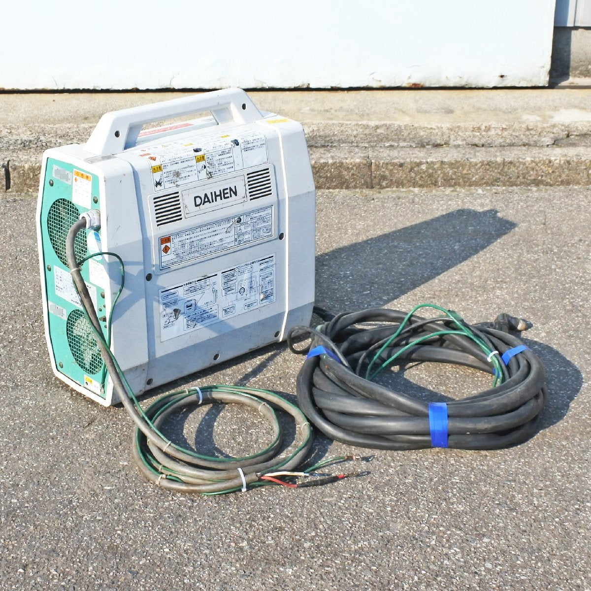 DAIHEN M-3000C Air Plasma Cutting Machine Inverter 200V 50/60Hz [l1184004280]