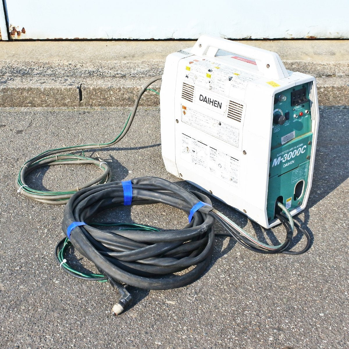 DAIHEN M-3000C Air Plasma Cutting Machine Inverter 200V 50/60Hz [l1184004280]