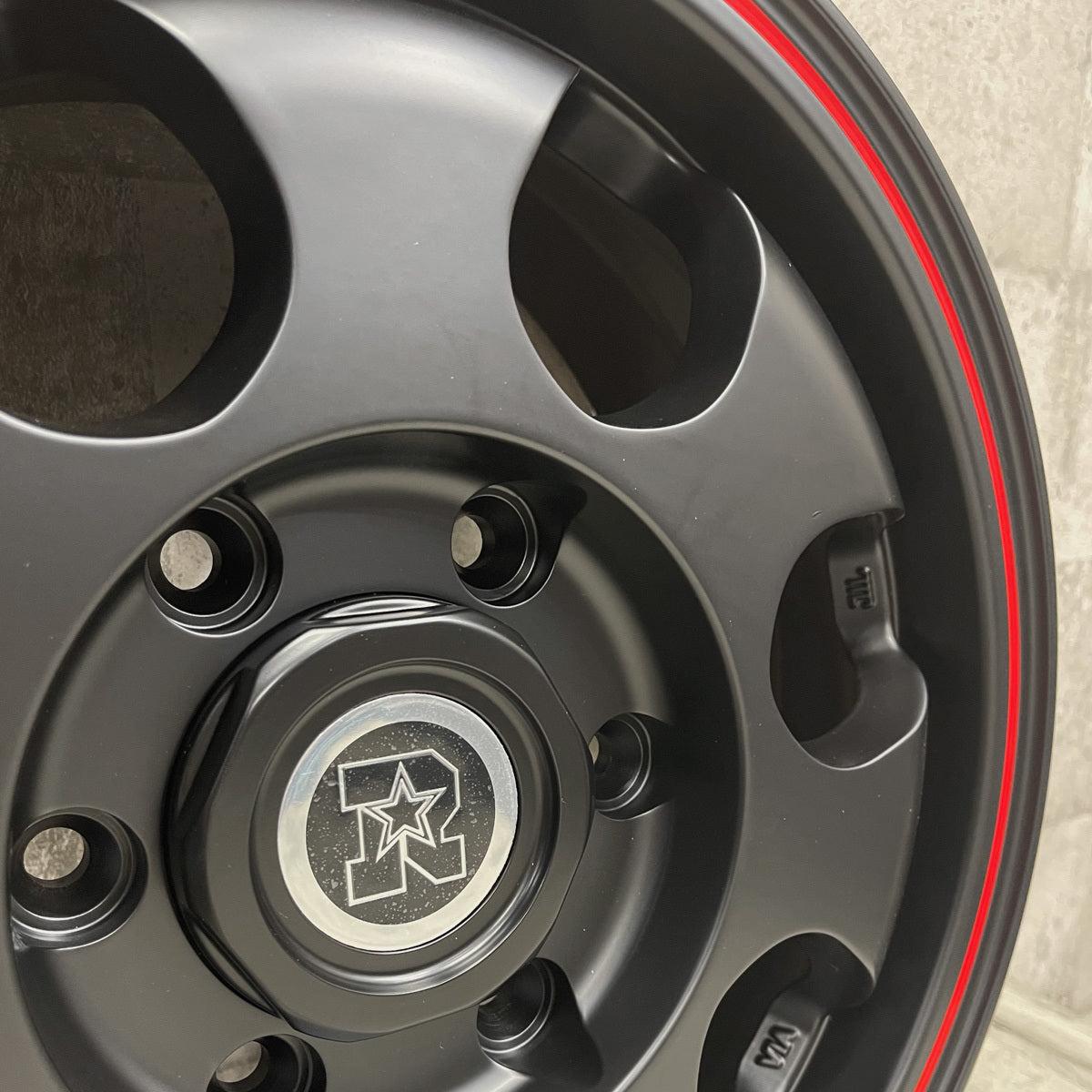 Hiace 195/80R15 GEOLANDAR H/T G056 WL RIVAI NOX 15×6.0J+32 6/139.7 BK/RED Geolander HT HIACE New Tire Wheel 4 book set [n1184663980]