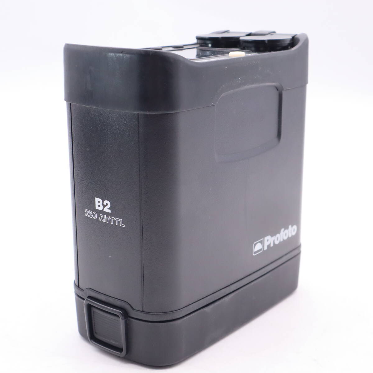 Profoto B2 250 AirTTL Off Camera Flash Location Kit 2 Lights [c1186174400]