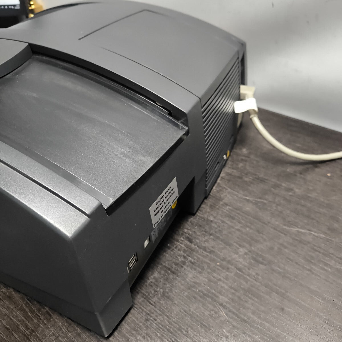 Hach DR 5000 UV-Vis Spectrophotometer [x1187780268]