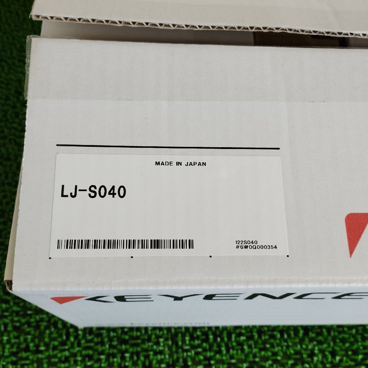 Keyence LJ-S8000 3D Sensor with LJ-S040 (open box) [p1190328282]