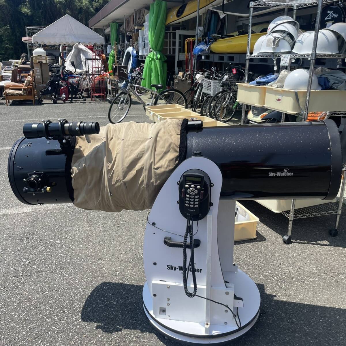 Sky-Watcher DOB GOTO 12 Dobsonian Telescope with Wi-Fi and Controller [d1190632088]