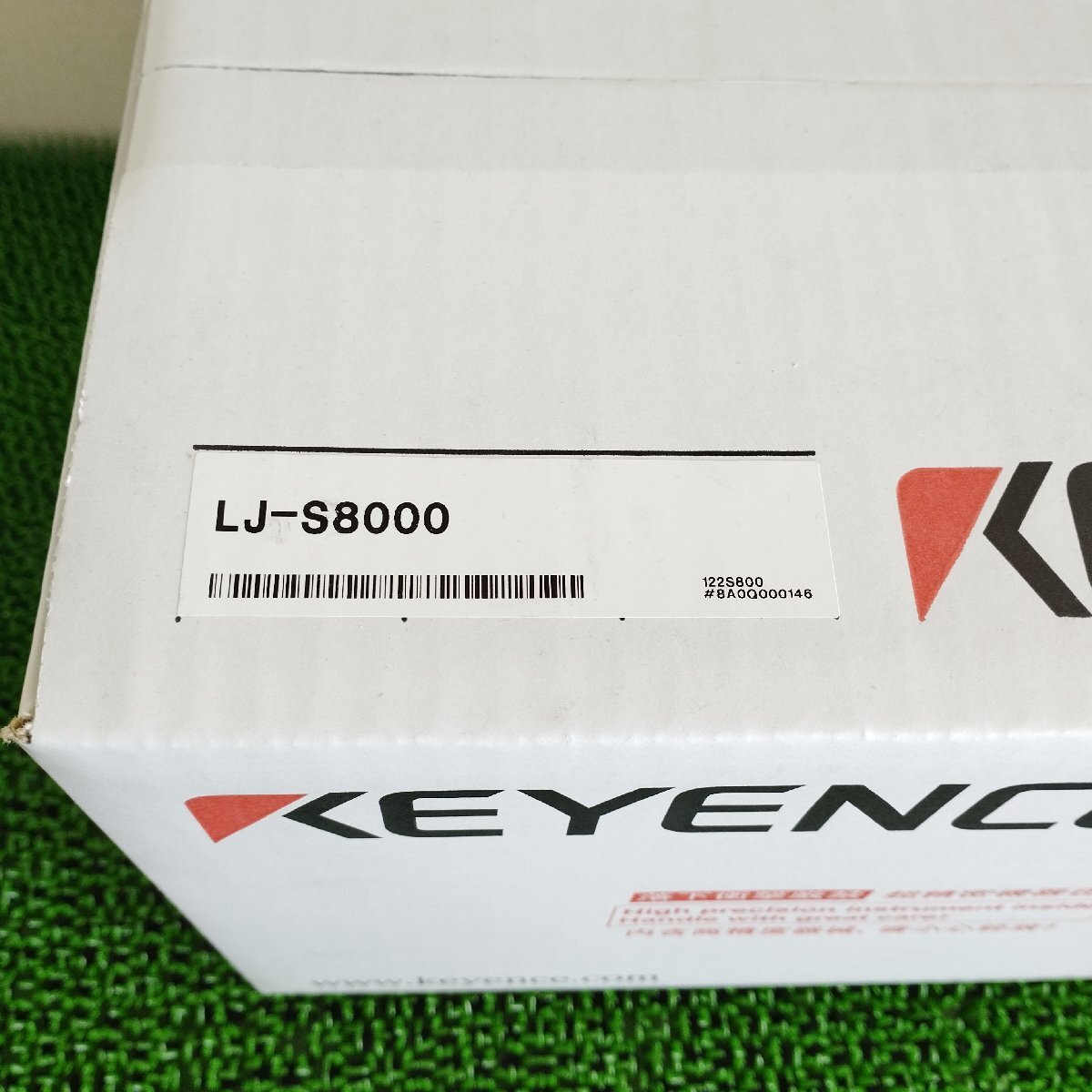 Keyence LJ-S8000 3D Sensor with LJ-S040 (open box) [1192072365]