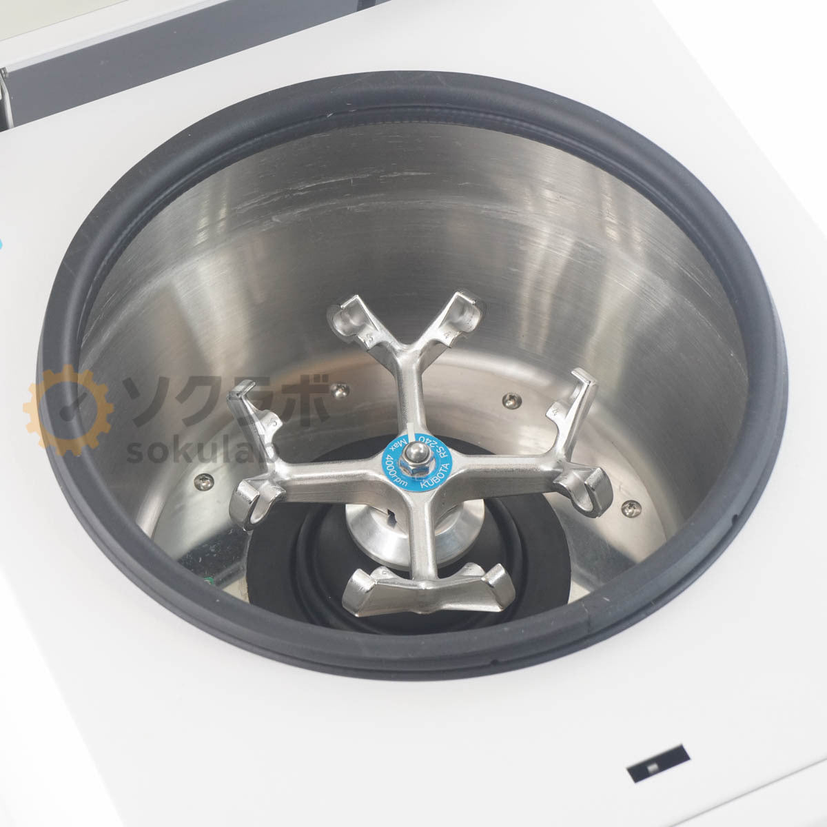 KUBOTA RS-240 Tabletop Cooling Centrifuge [o1198812374]