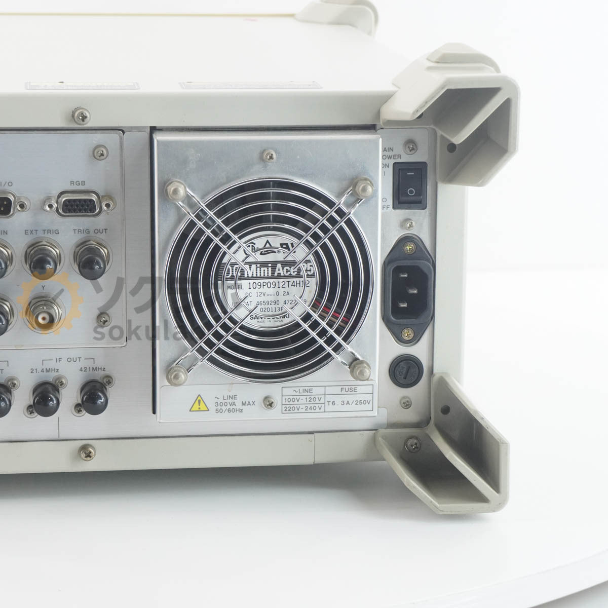 Advantest R3267 Spectrum Analyzer 100Hz-8GHz [d1192634341]