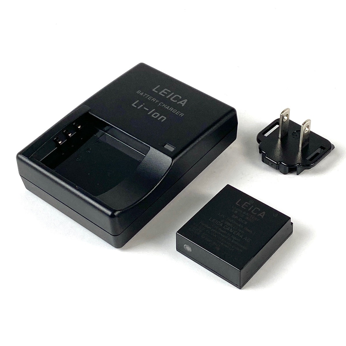 Leica X Vario Typ107 Black Compact Digital Camera [w1192645551]