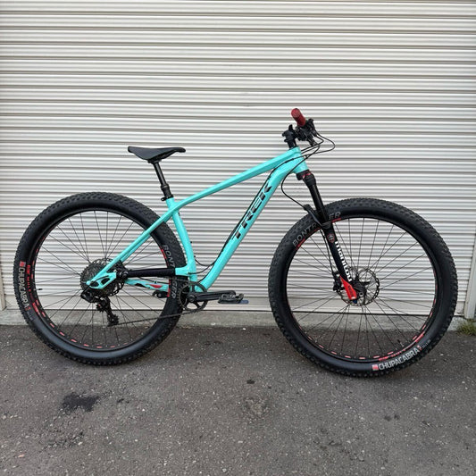 TREK STACHE 5 Mountain Bike ML Size 29+ Manitou 1x11s Dropper Semi-Fat [g1192675164]