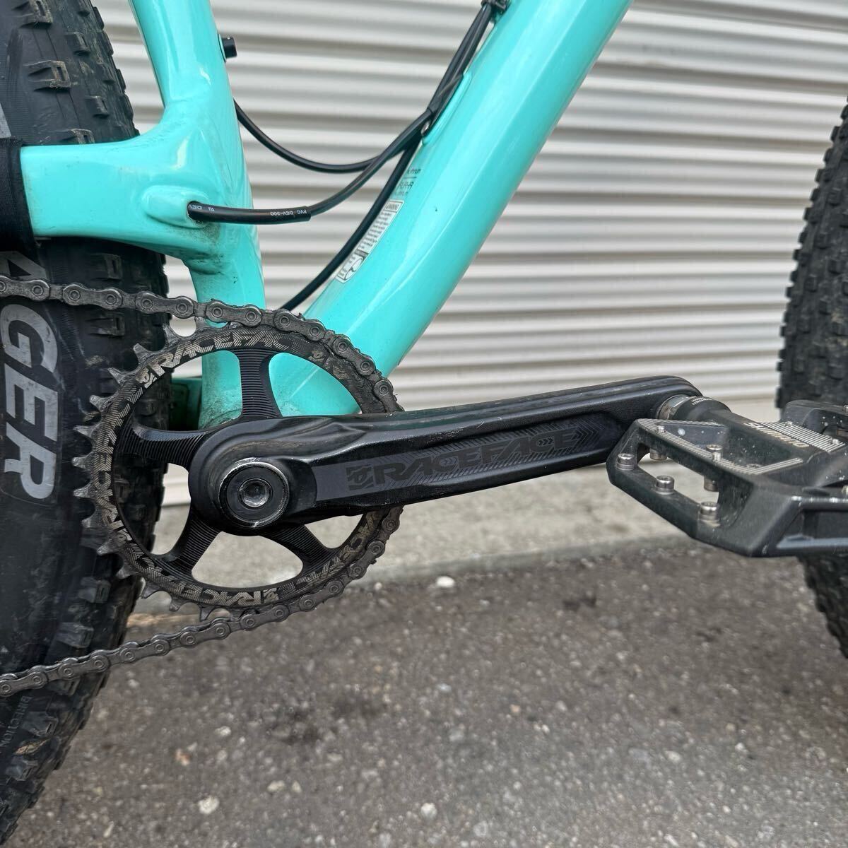 TREK STACHE 5 Mountain Bike ML Size 29+ Manitou 1x11s Dropper Semi-Fat [g1192675164]