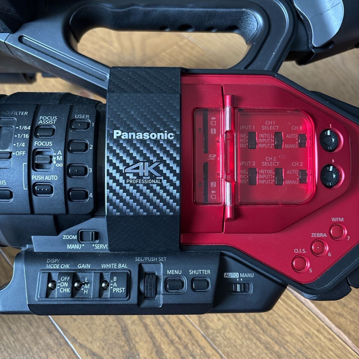 Panasonic AG-DVX200 4K Camcorder [g1193088309]