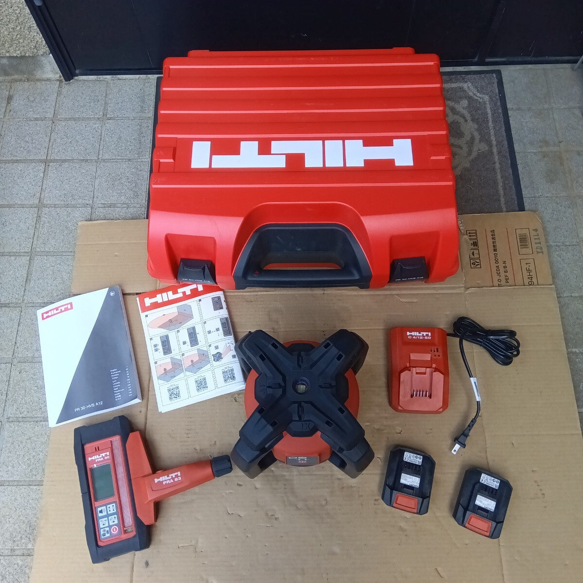 HILTI PR30-HVS Rechargeable Rotating Laser Measuring Instrument 2 Battery [k1193704512]