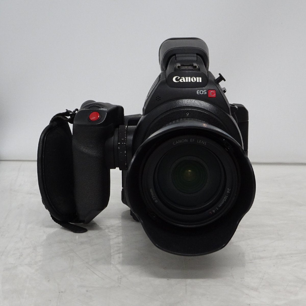 Canon EOS C100 Mark II Digital Cinema Camera with EF 24-105L IS II USM Lens [w1194720079]