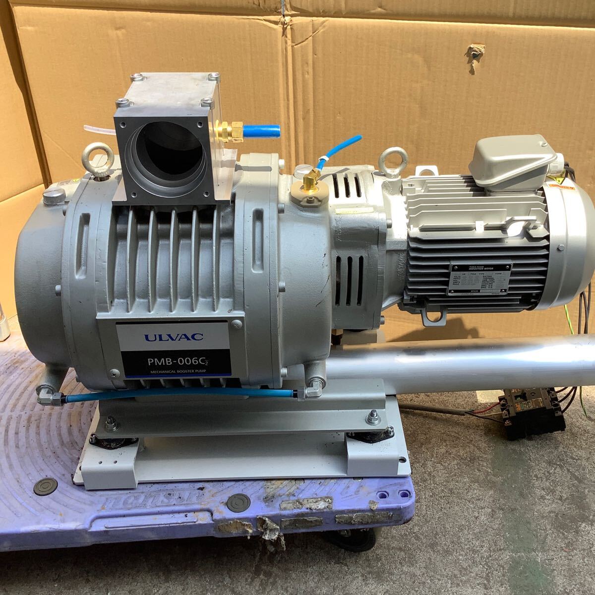 ULVAC PMB-006C Large Vacuum Pump Mechanical Booster Pump [b1195150102]
