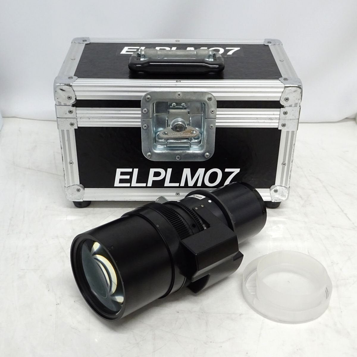 EPSON ELPLM07 Medium Focus Zoom Lens for EB-Z10005U Z10005 Z8455WU Projectors [s1195339763]