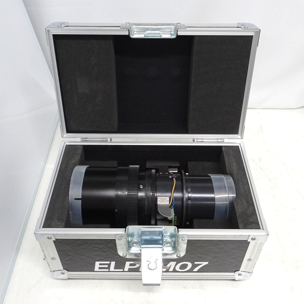 EPSON ELPLM07 Medium Focus Zoom Lens for EB-Z10005U Z10005 Z8455WU Projectors [s1195339763]
