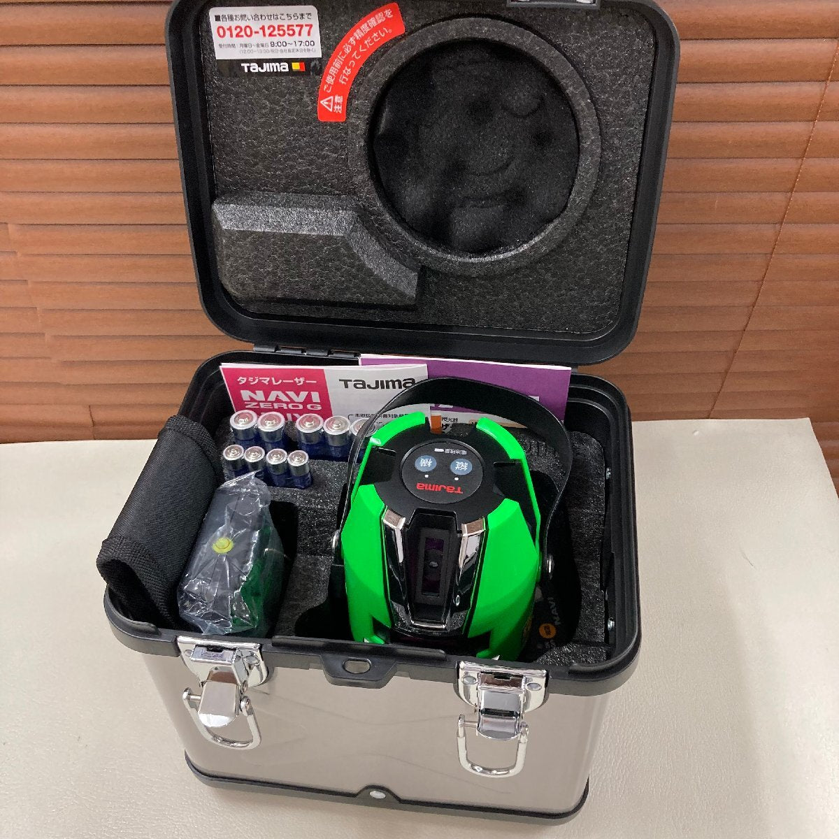 Tajima ZEROGN-KJYSET Laser Leveler Set Main Unit Receiver Tripod Case Green [v1196031546]