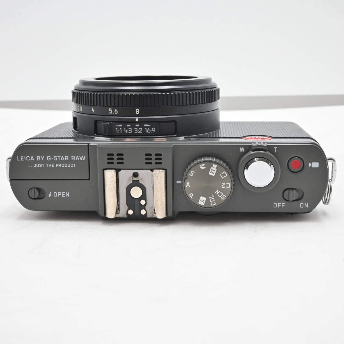 Leica D-LUX 6 Camera [p1196151431]