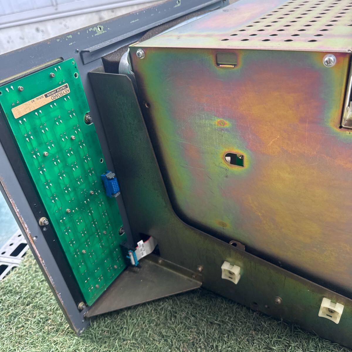 FANUC A61L-0001-0094 CRT Operator Panel Display Module Interface D15CM-04B [w1196232942]