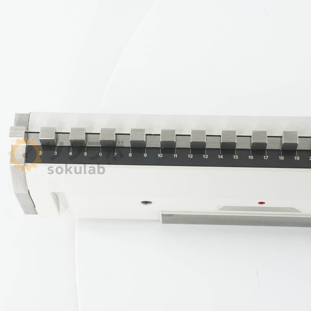 Mitutoyo HMC-1000 Calibration Equipment and Reference Equipment [w1199194778]