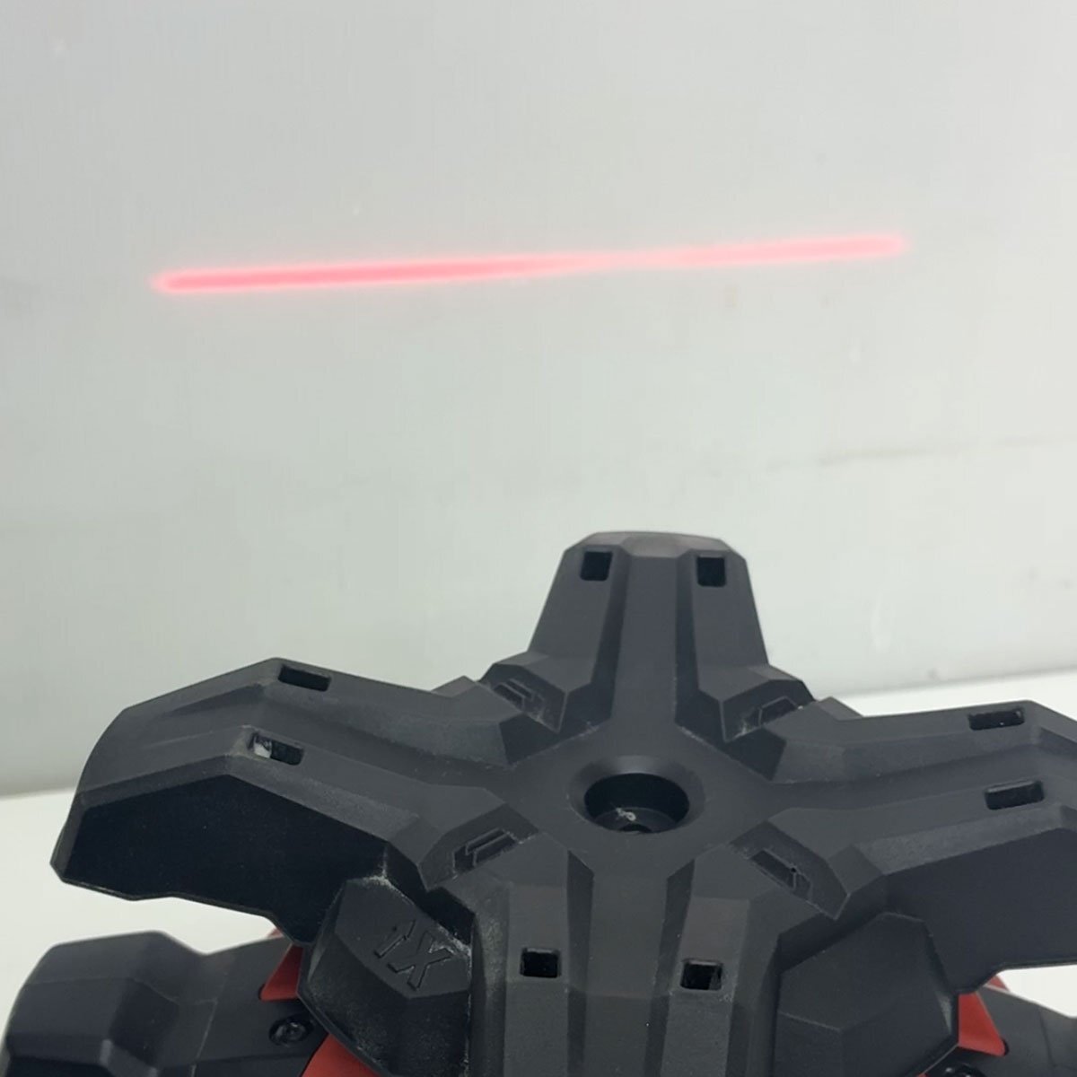 HILTI PR 2-HS Outdoor Rotating Laser Level with PRA 20 Receiver, 2 Batteries, Charger and Case [x1198122665]