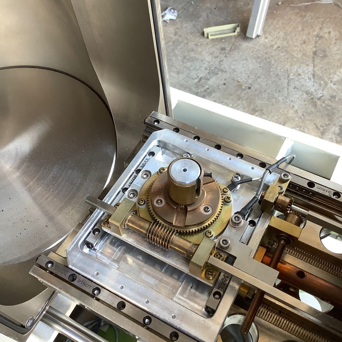 TOPCON SM-300 Electron Microscope [x1198264038]
