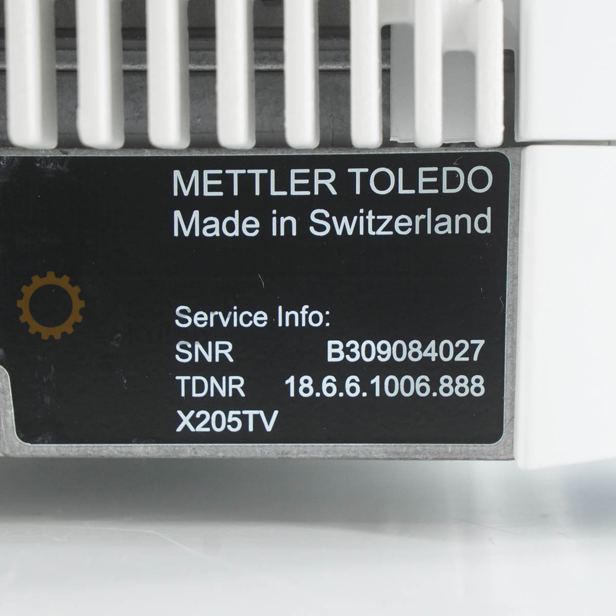 Mettler Toledo XP205V Analytical Balance 220g [c1199421070]